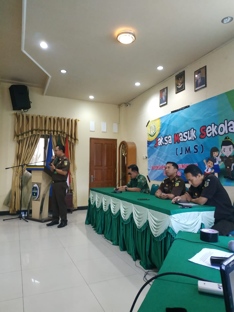 JAKSA MASUK SEKOLAH